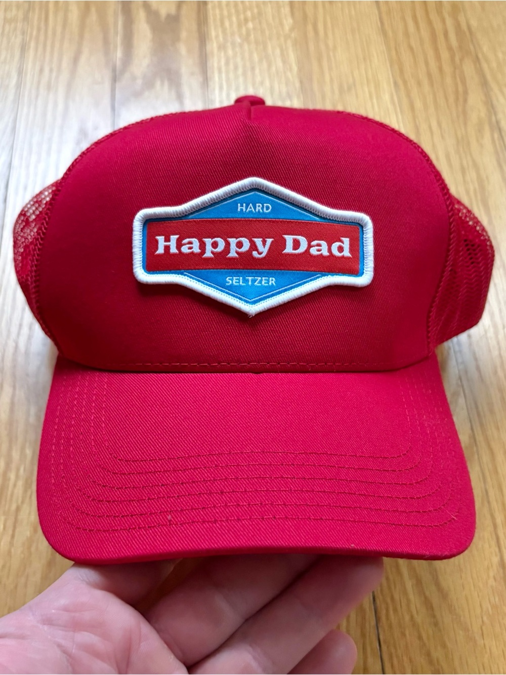 NWOT Happy Dad Hard Seltzer Men’s Trucker Snapback Hat Mesh Back Red NEW